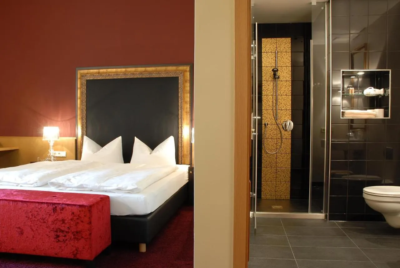 Klostergasthof Raitenhaslach Burghausen Hotel